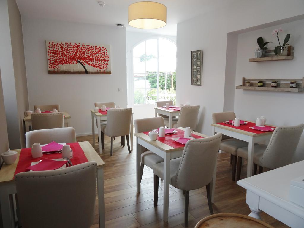 Hotel & Spa Harretchea, Cote Basque アエズ エクステリア 写真