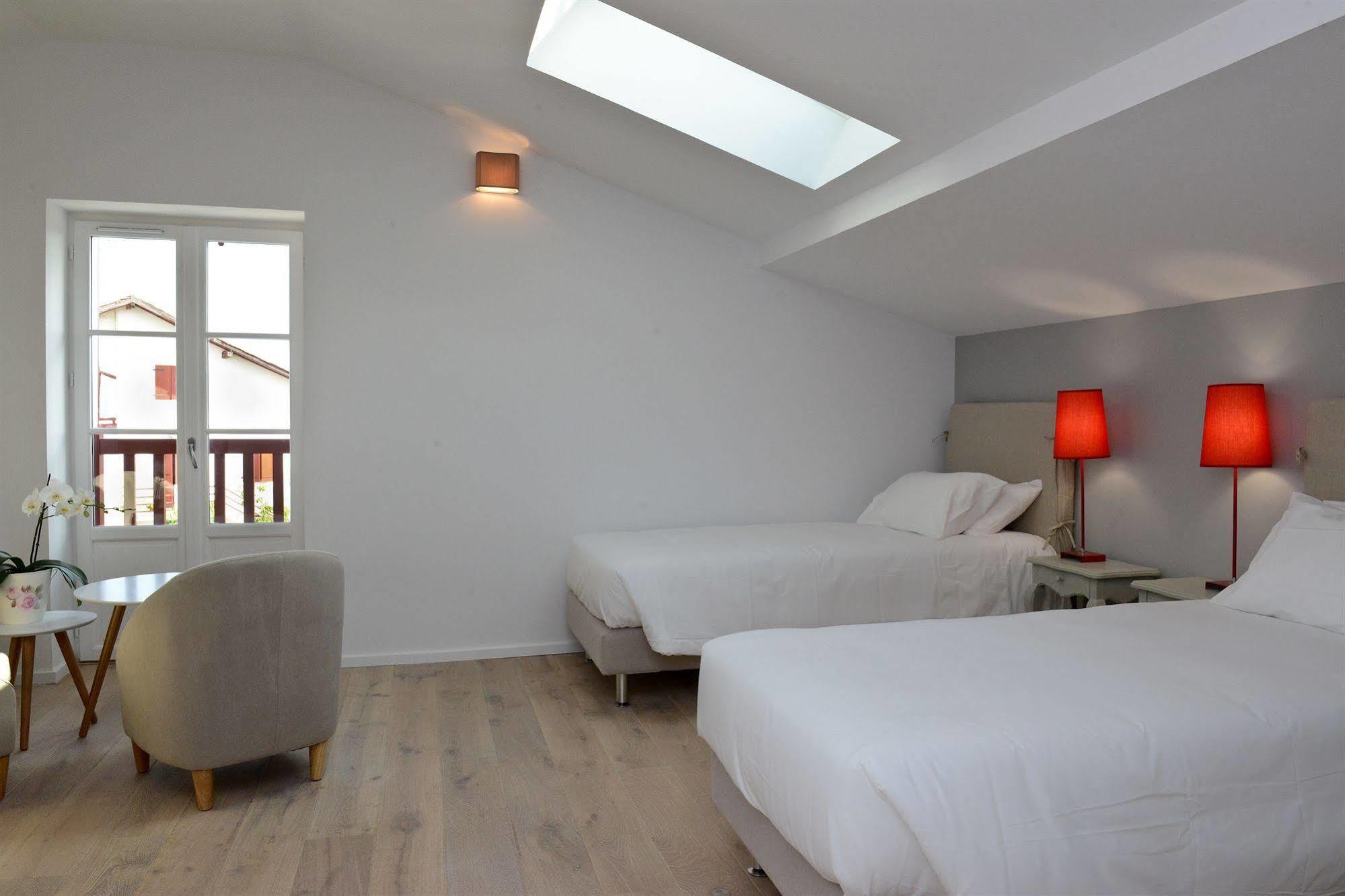 Hotel & Spa Harretchea, Cote Basque アエズ エクステリア 写真