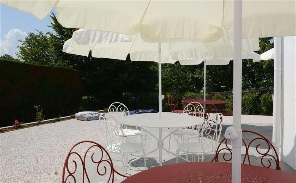 Hotel & Spa Harretchea, Cote Basque アエズ エクステリア 写真