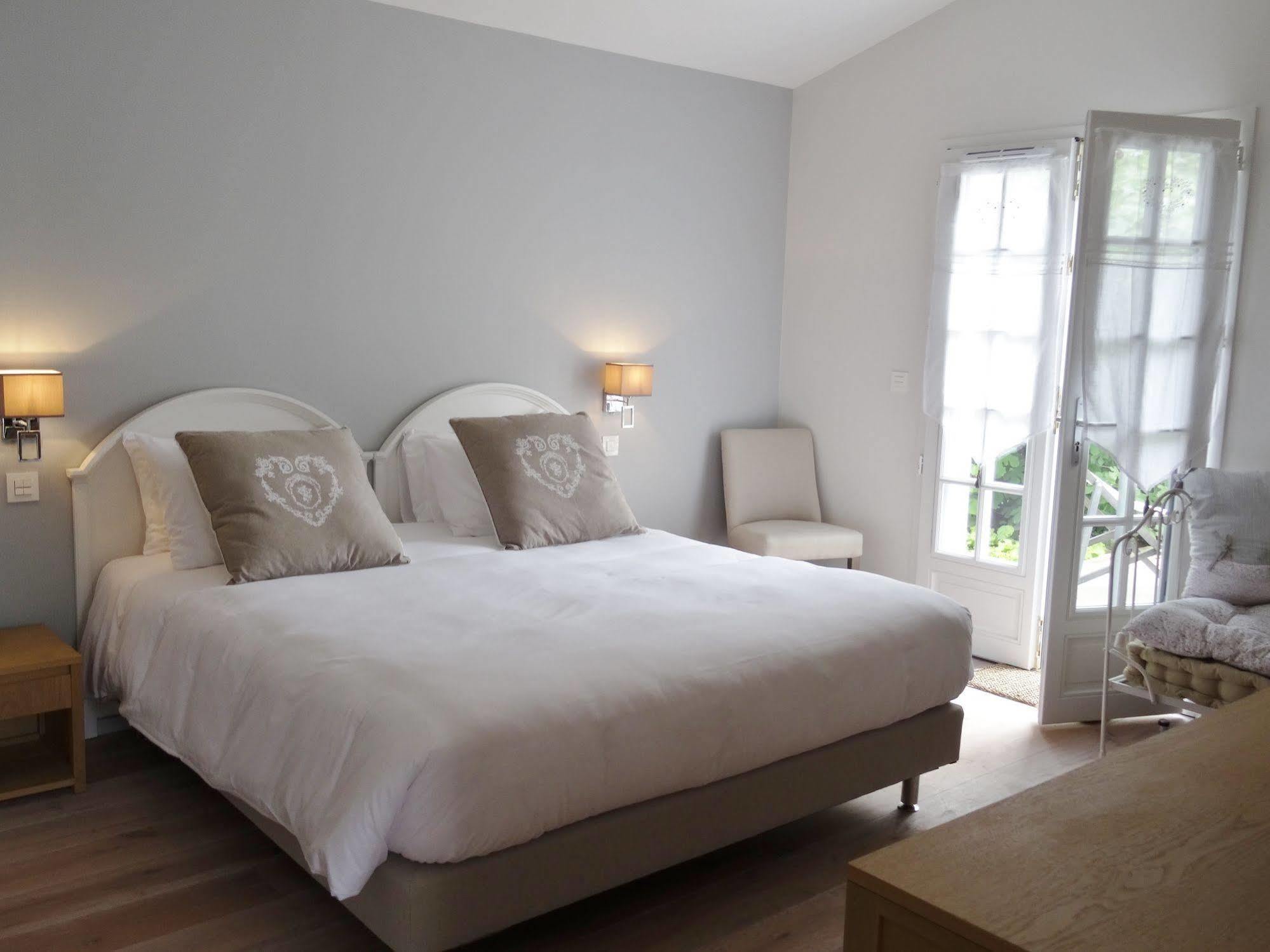 Hotel & Spa Harretchea, Cote Basque アエズ エクステリア 写真
